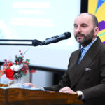 Foto - Florin Tache, Fondator
